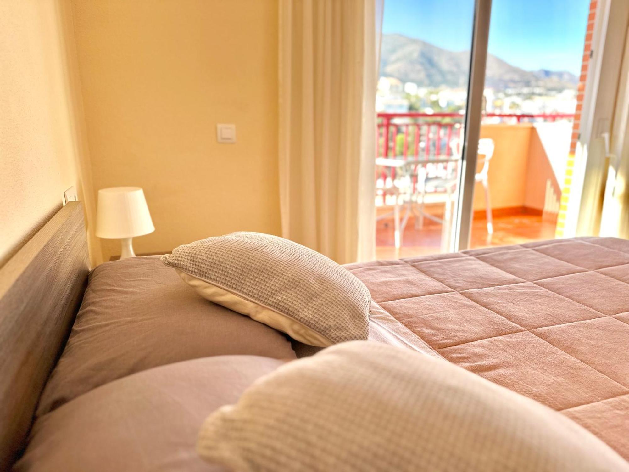 In Costa Del Sol, Sea, Sunshine & Views Appartamento *